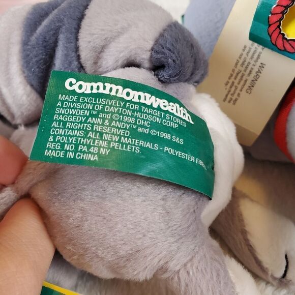 1998 Snowden and Friends Commonwealth Winter Plush - Picture 13 of 14